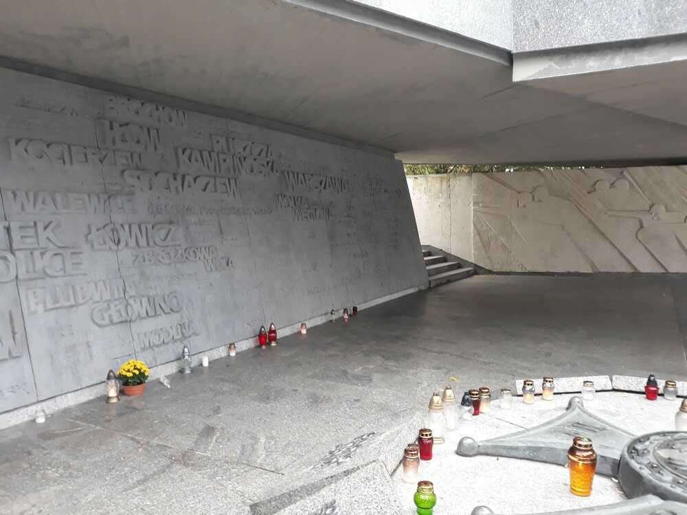 Pomnik Armii Poznań - upamiętniający bohaterów II wojny światowej