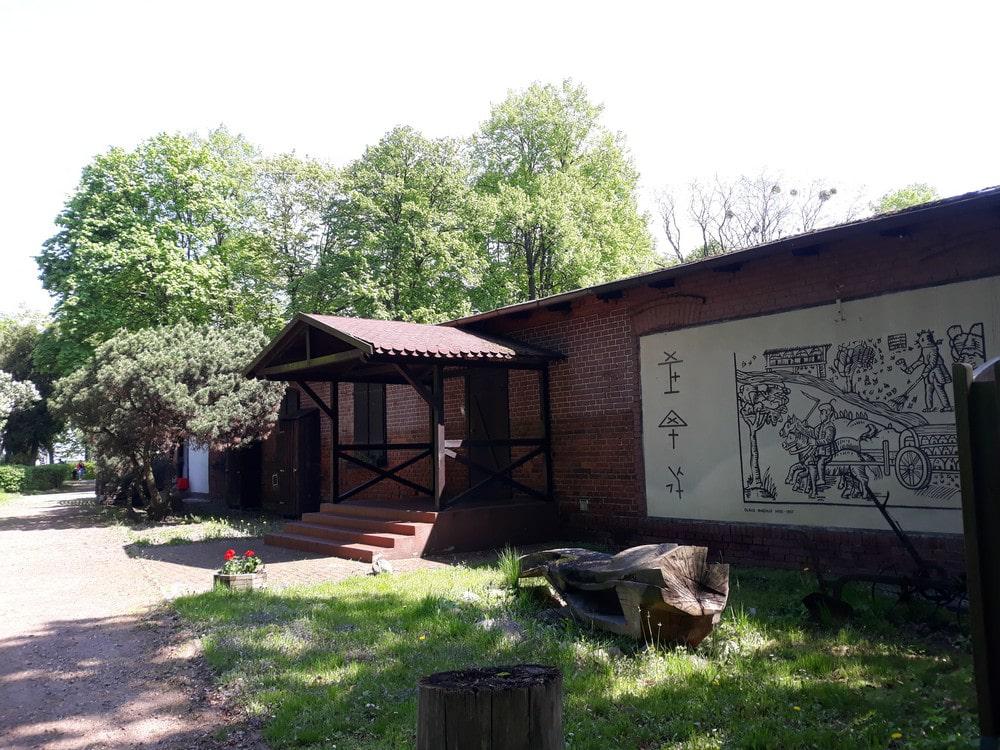 Skansen i Muzeum Pszczelarstwa im. prof. R. Kosteckiego w Swarzędzu