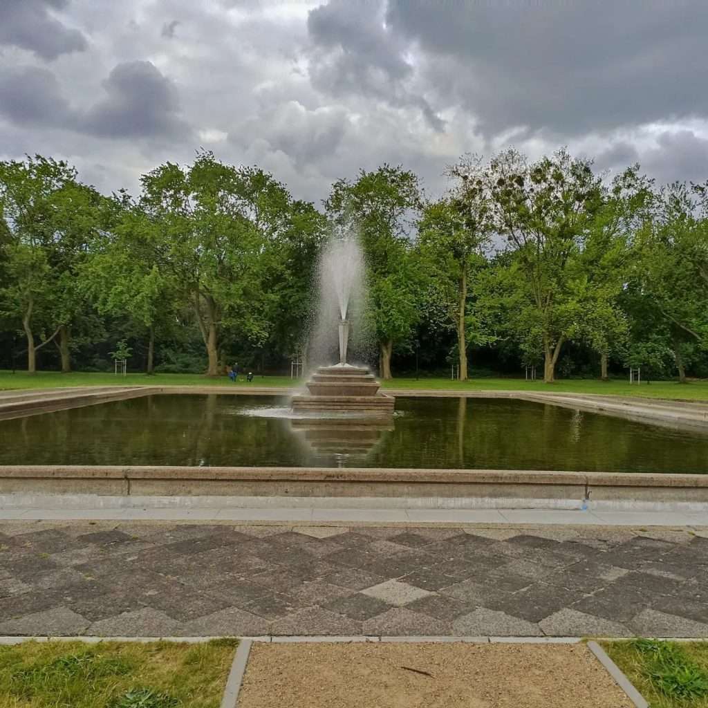 Dzieciniec pod Słońcem