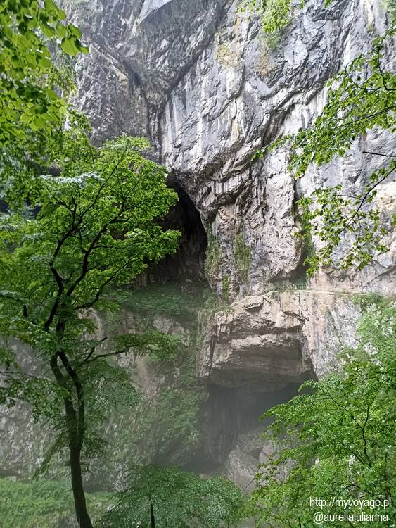 podziemny kanion rzeki