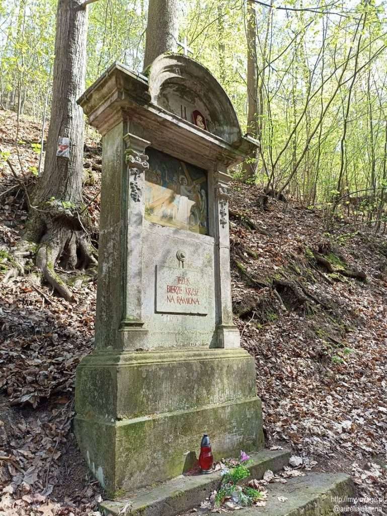 Droga krzyżowa na kalwarii w Bardo