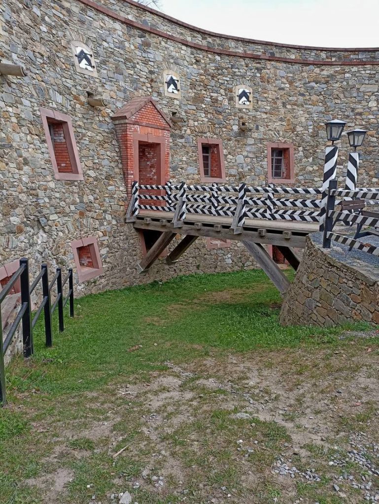 Twierdza Srebrna Góra