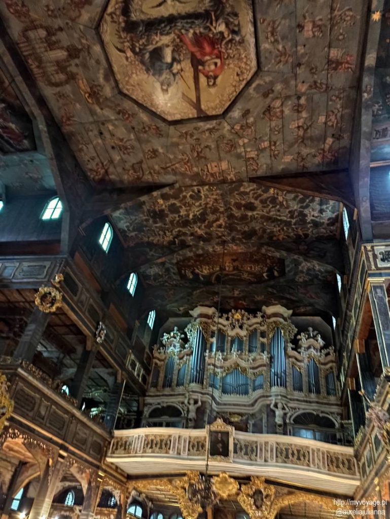 Wnętrze kościoła Pokoju w Świdnicy