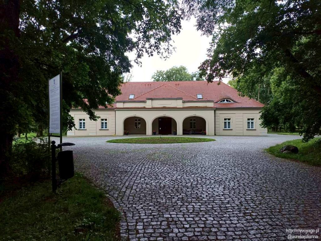 Zespół Pałacowo-Parkowy Gułtowy i okolica