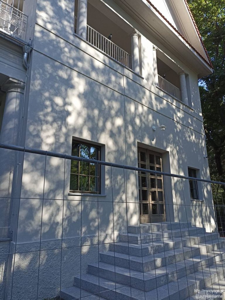 Hala w trakcie remontu