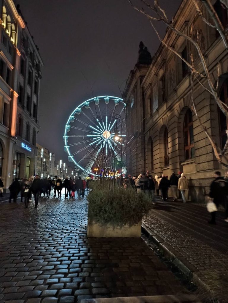 Koło Młyńskie widziane z ul. Paderewskiego