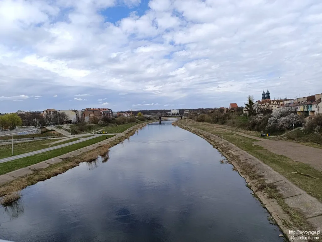 widok z mostu nad Wartą