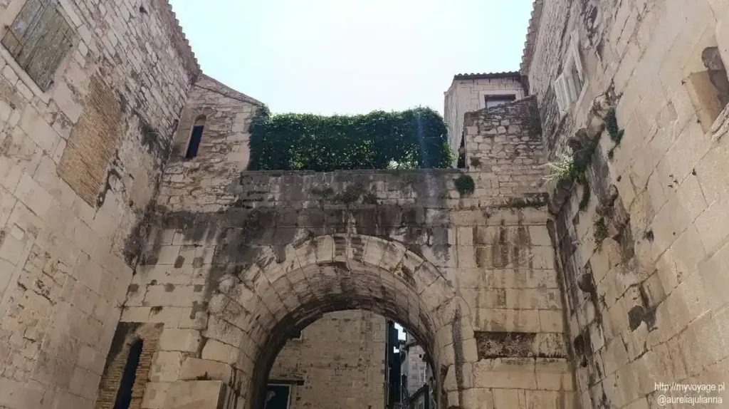 brama w Pałacu Dioklecjana w Splicie