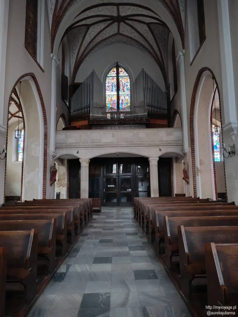 wnętrze kościoła św. Marcina