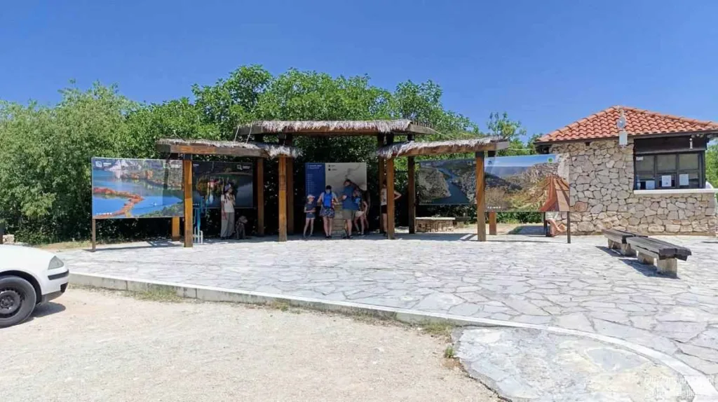 wejście do wodospadów Krka